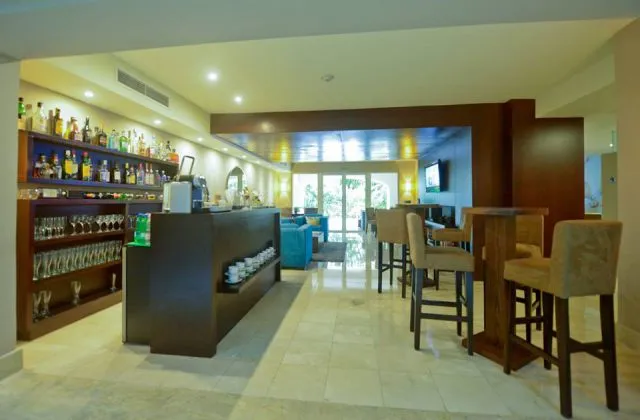 Hotel Now Larimar Punta Cana all inclusive bar Club Preferred
